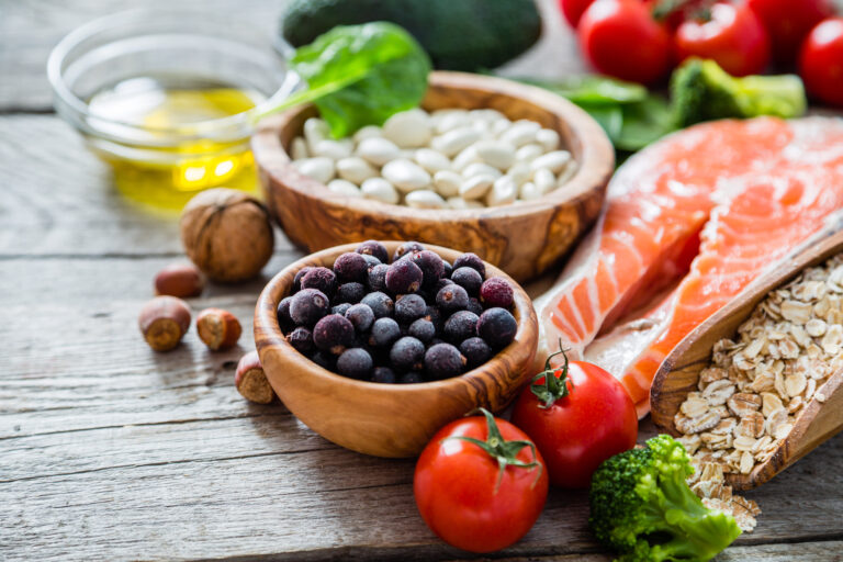 The Mediterranean Diet: A Tasty Recipe for Longevity